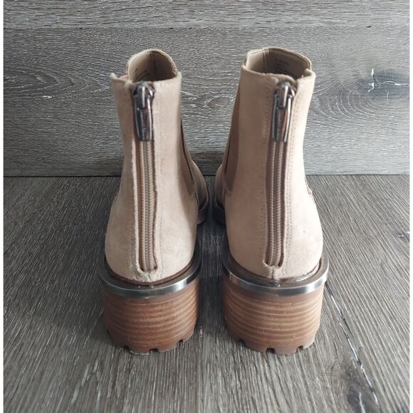 Vince Camuto Kelivena Suede Chelsea Boots in Tortilla Size 7 - Picture 5 of 8